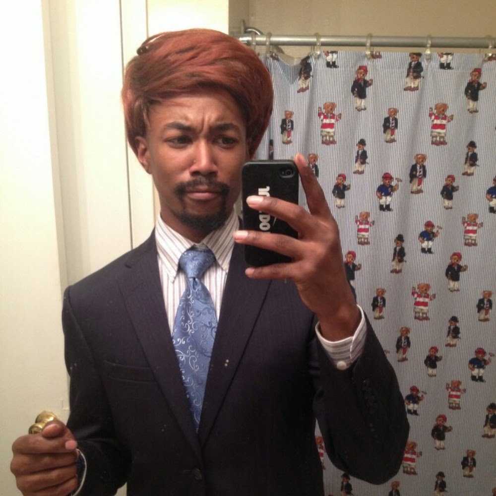Meet your Posher, Seanquez